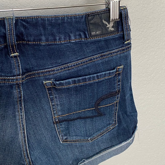 American Eagle Shortie Shorts Size 4 - Picture 6 of 7